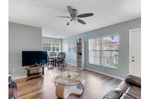 10 Vista Palm Lane 206, Vero Beach, FL 32962 - MLS#R11075427