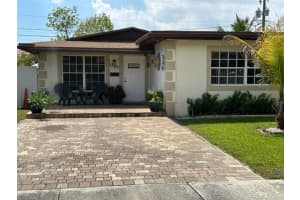 1380 NW 171 Street, Miami, FL 33169 - MLS#R11075435