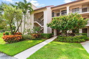 10110 Cedar Point Boulevard 202, Boynton Beach, FL 33437 Sold 05/30/25