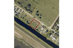 5646 Us Hwy 441, Okeechobee, FL 34974 - MLS#R11075506