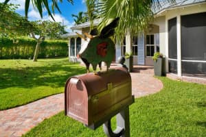 137 S Oak Street, Lantana, FL 33462 - MLS#R11075556
