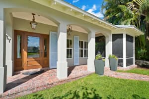 137 S Oak Street, Lantana, FL 33462 - MLS#R11075556