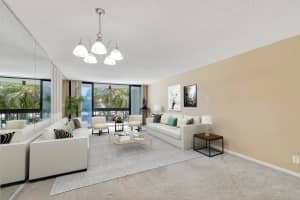 2000 Presidential Way 204, West Palm Beach, FL 33401 Sold 07/07/25