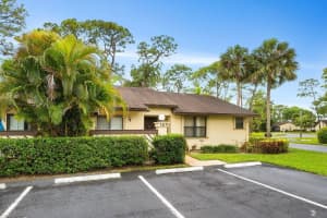 165 Pinto Palm Court, Royal Palm Beach, FL 33411 Sold 06/10/25