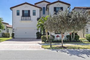 8451 Grand Prix Lane, Boynton Beach, FL 33472 - MLS#R11075714