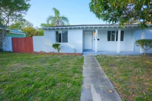 1131 Ne 129th Street, North Miami