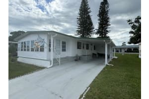 322 S Erie Dr, Fort Pierce, FL 34946 - MLS#R11075747
