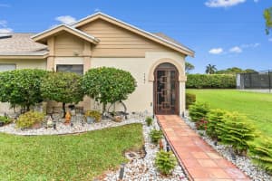 1167 23rd Lane, Delray Beach, FL 33445 - MLS#R11075749
