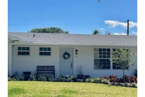 8 Willow, Tequesta, FL 33469 Sold 05/30/25