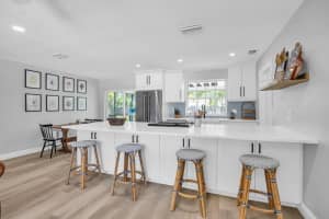 8 Willow, Tequesta, FL 33469 Sold 05/30/25