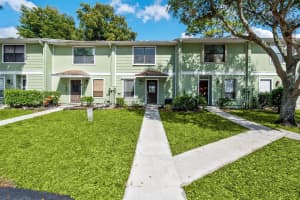 832 Hill Drive D, West Palm Beach, FL 33415 Sold 05/30/25