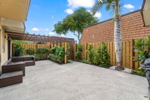 907 9th Lane, Greenacres, FL 33463 Sold 06/03/25
