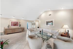 5629 E Lakeview Mews Court N, Boynton Beach, FL 33437 - MLS#R11075791