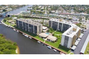 1629 Riverview Road 221, Deerfield Beach