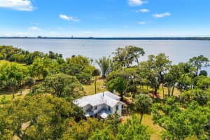 1605 N Tropical Trail, Merritt Island, FL 32953 Sold 06/18/25