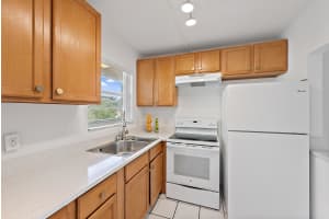 1638 Embassy Drive 306, West Palm Beach, FL 33401 Sold 08/11/25