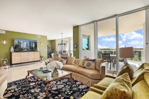 500 SE Mizner Boulevard A608, Boca Raton, FL 33432 - MLS#R11075872