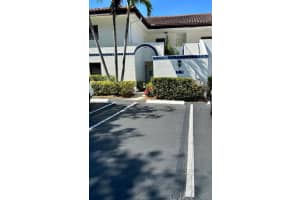 6001 Se Landing Way 10, Stuart