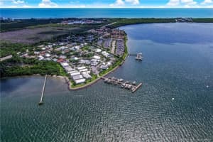 4140 NE Breakwater Drive, Jensen Beach, FL 34957 Sold 08/04/25