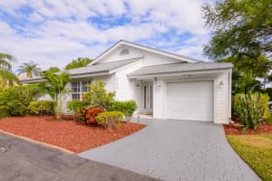 4140 NE Breakwater Drive, Jensen Beach, FL 34957 Sold 08/04/25