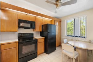 2761 Village Boulevard 303, West Palm Beach, FL 33409 - MLS#R11075892