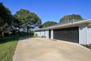 1525 Esterbrook Lane, Sebastian, FL 32958 Sold 05/23/25