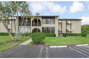 338 Pine Ridge Circle D-1, Greenacres, FL 33463 Sold 07/25/25