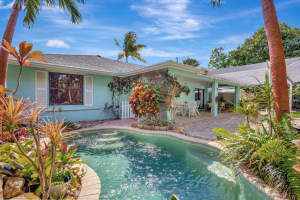 142 Queens Lane, Royal Palm Beach, FL 33411 Sold 05/09/25