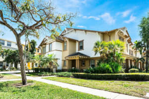 661 Corte Madera Lane 1, West Palm Beach, FL 33401 - MLS#R11075936