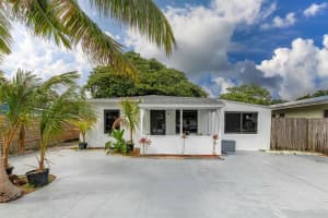 1329 NW 4 Avenue, Fort Lauderdale, FL 33311 - MLS#R11075949