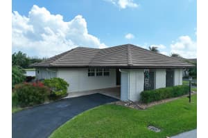 302 Cedar Key Circle, Atlantis, FL 33462 Sold 08/13/25