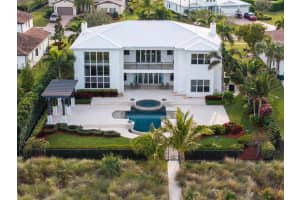 3042 Nw Radcliffe Way, Palm City