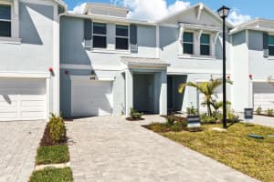 478 Salisbury Circle, Fort Pierce, FL 34982 Sold 11/26/25