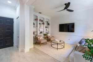 72 Se 6th Avenue H, Delray Beach, FL 33483 - MLS#R11075980
