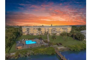 625 NW North River Drive 303, Stuart, FL 34994 Sold 04/11/25