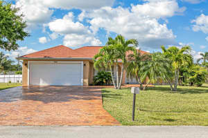 364 SW Aero Circle, Port Saint Lucie, FL 34953 Sold 06/24/25
