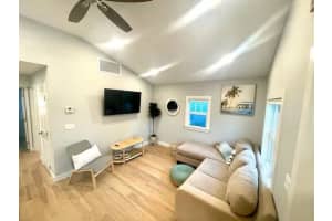 619 N M Street, Lake Worth Beach, FL 33460 Sold 07/15/25