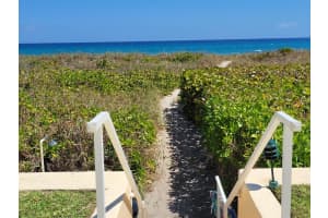 2103 S Ocean Boulevard 4-D, Delray Beach, FL 33483 Sold 05/15/25
