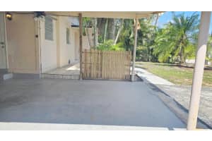 831 Sarazen Drive, West Palm Beach, FL 33413 Sold 05/08/25