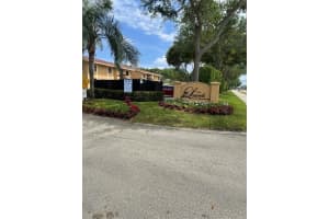 6063 10th Avenue N 246, Greenacres, FL 33463 Sold 04/22/25