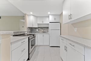 100 Village Green Circle E 111, Palm Springs, FL 33461 Sold 05/27/25