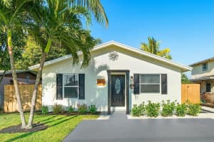 1517 Avenue S, Riviera Beach, FL 33404 Sold 04/30/25