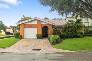 6104 Belleza Lane, Boca Raton