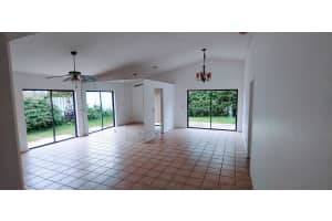 11 Mayfield Way, Boynton Beach, FL 33426 - MLS#R11076103