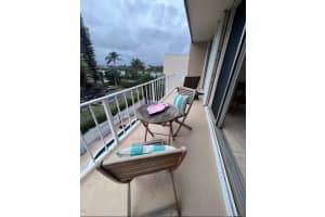 3575 S Ocean Boulevard 406, South Palm Beach, FL 33480 Sold 07/08/25