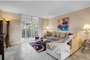 6461 NW 2nd Avenue 414, Boca Raton, FL 33487 - MLS#R11076288