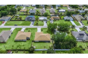 881 SW Butterfly Terrace, Port Saint Lucie, FL 34953 Sold 05/02/25