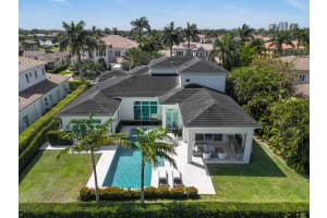 687 Hermitage Circle, Palm Beach Gardens, FL 33410 Sold 05/28/25