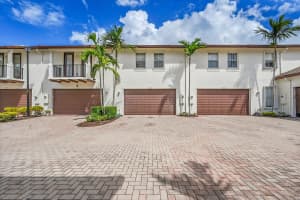 4660 Monarch Way, Coconut Creek, FL 33073 Sold 07/14/25