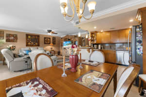 110 Greenbrier B, West Palm Beach